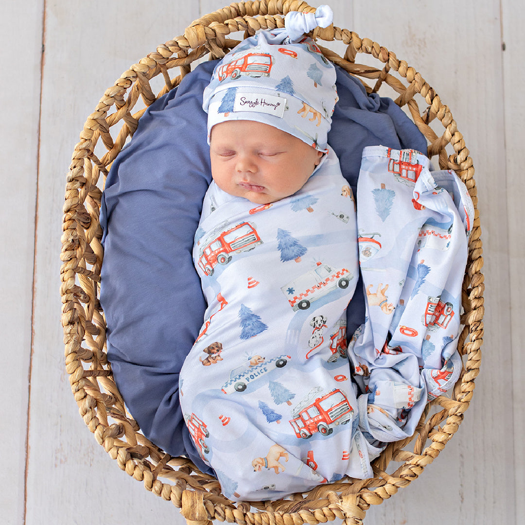 SNUGGLE HUNNY ORGANIC JERSEY WRAP AND BEANIE SET - TO THE RESCUE