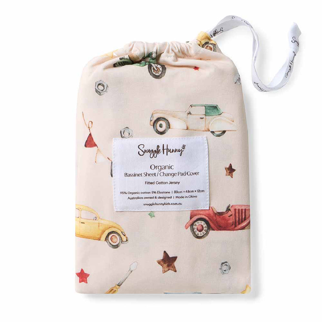 SNUGGLE HUNNY ORGANIC FITTED BASSINET SHEET / CHANGE PAD COVER - VINTAGE CARS