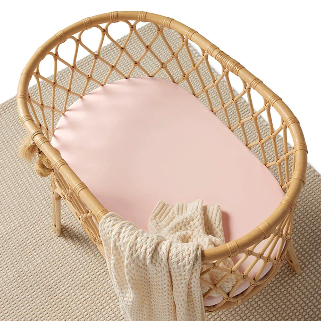 SNUGGLE HUNNY FITTED BASSINET SHEET / CHANGE PAD COVER - BABY PINK