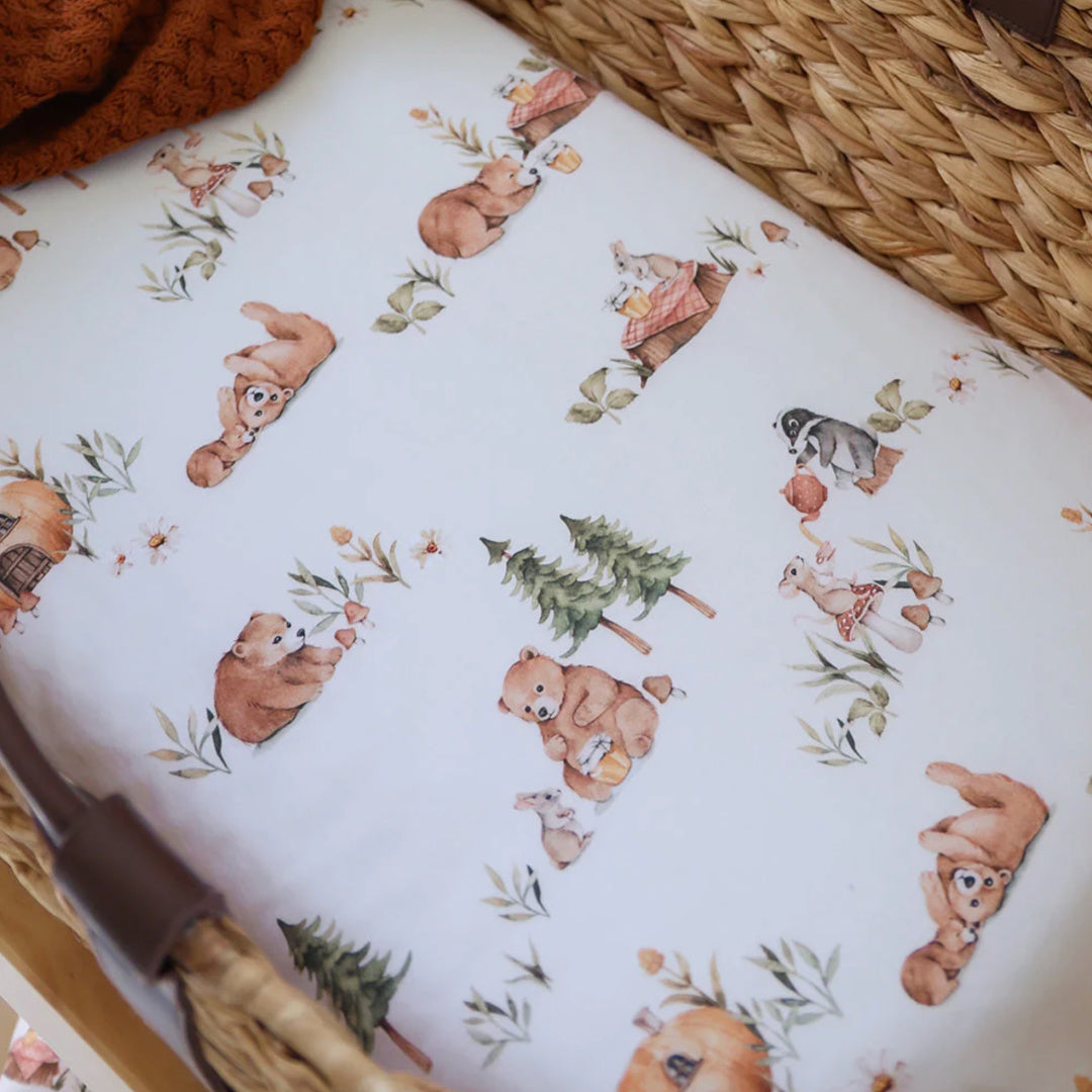 SNUGGLE HUNNY ORGANIC FITTED BASSINET SHEET / CHANGE PAD COVER - BEARS