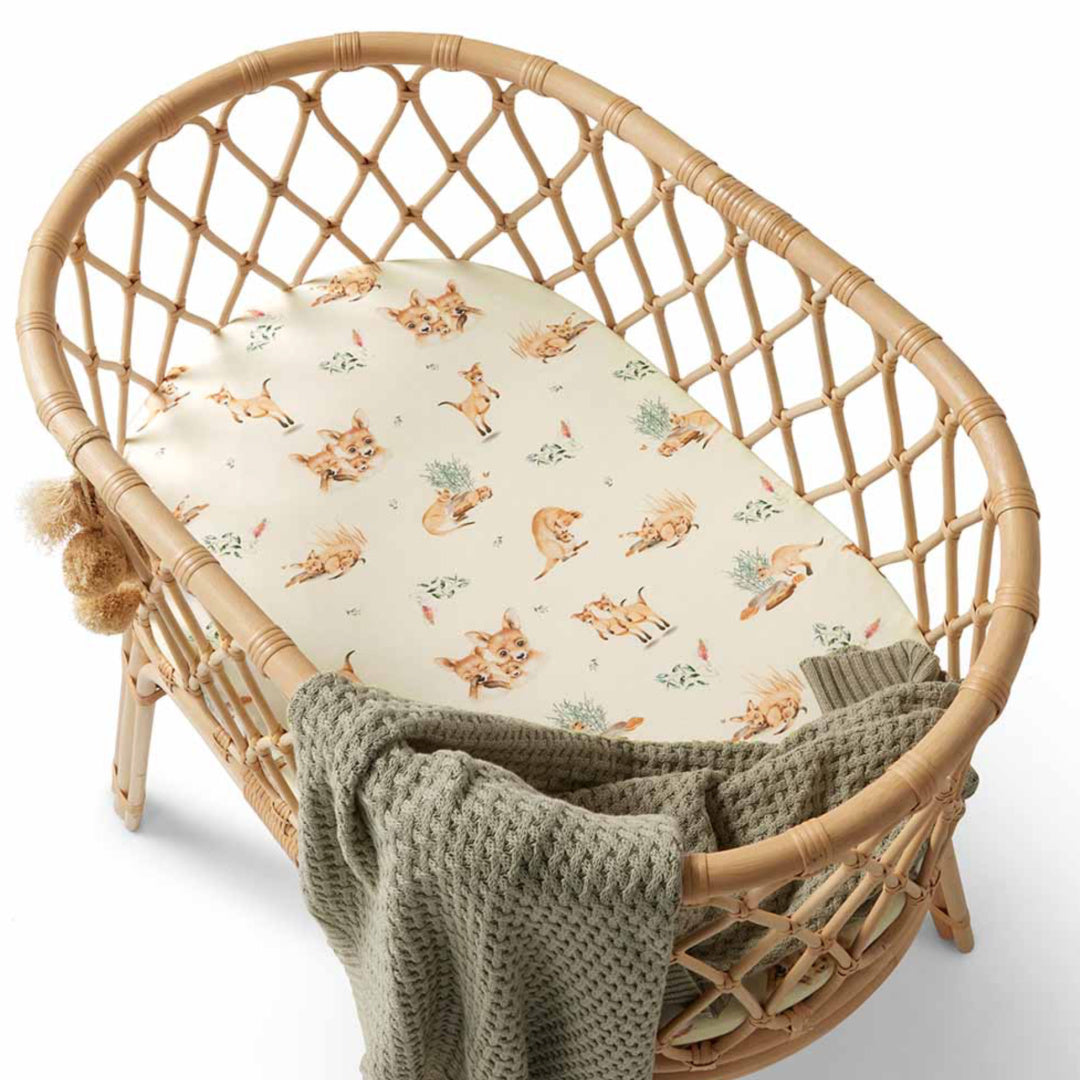 SNUGGLE HUNNY ORGANIC FITTED BASSINET SHEET / CHANGE PAD COVER - KANGA