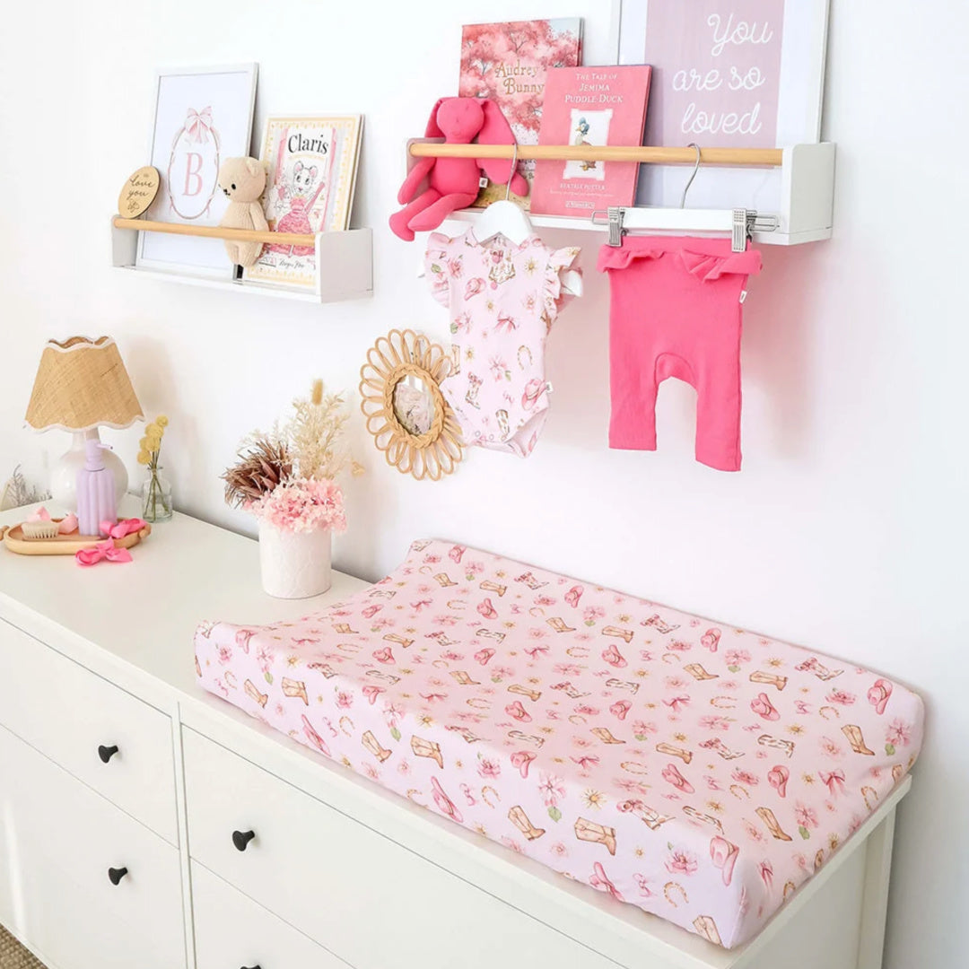 Snuggle Hunny Boots &amp; Bows Organic Bassinet Sheet / Change Pad Cover