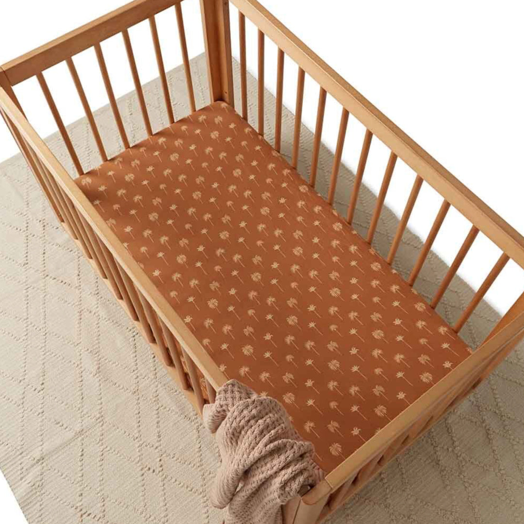 SNUGGLE HUNNY ORGANIC FITTED COT SHEET - BRONZE PALM