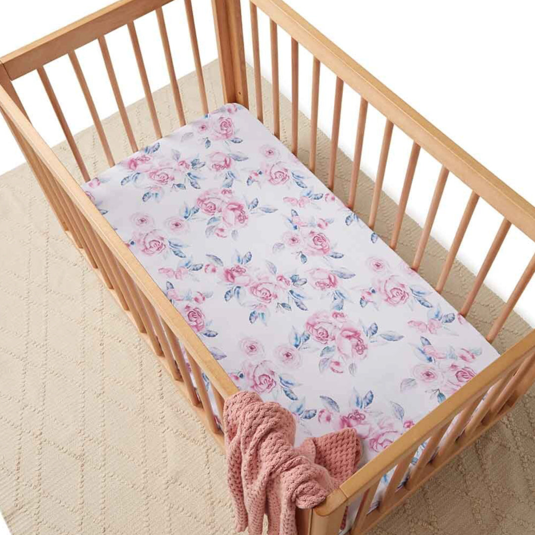 SNUGGLE HUNNY ORGANIC FITTED COT SHEET - LILAC SKIES