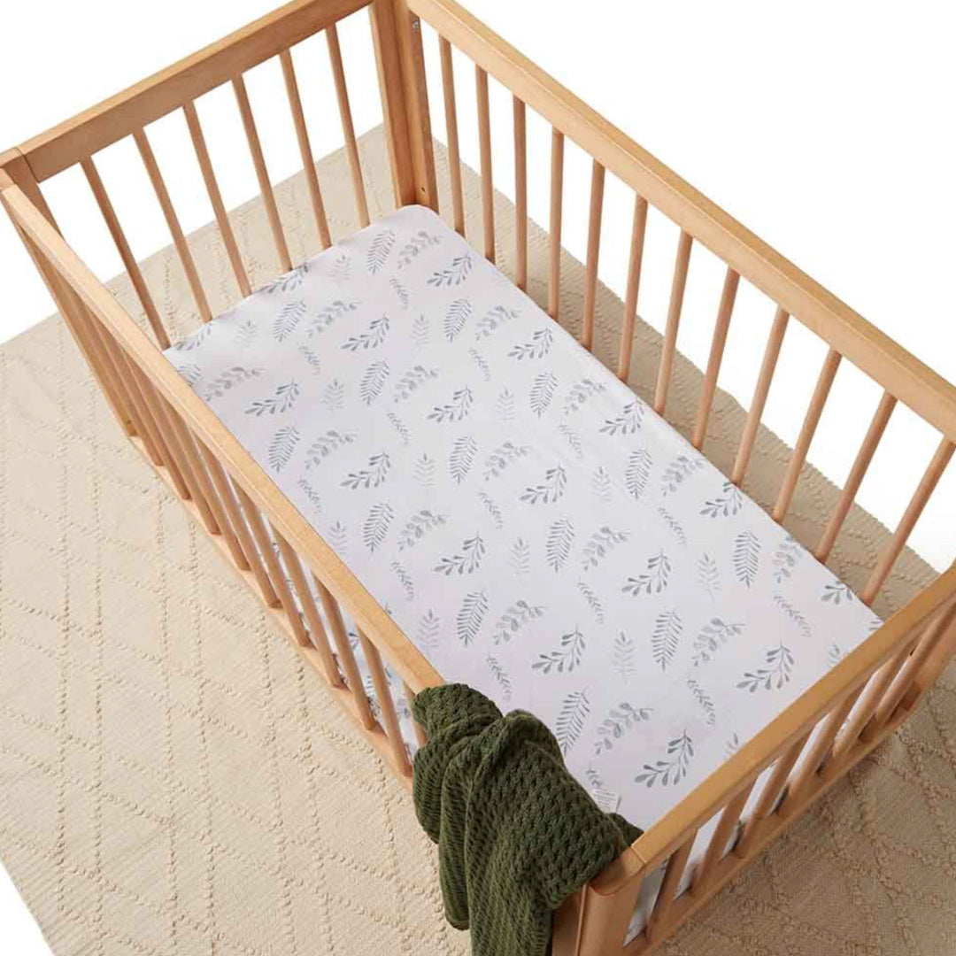 SNUGGLE HUNNY ORGANIC FITTED COT SHEET - WILD FERN
