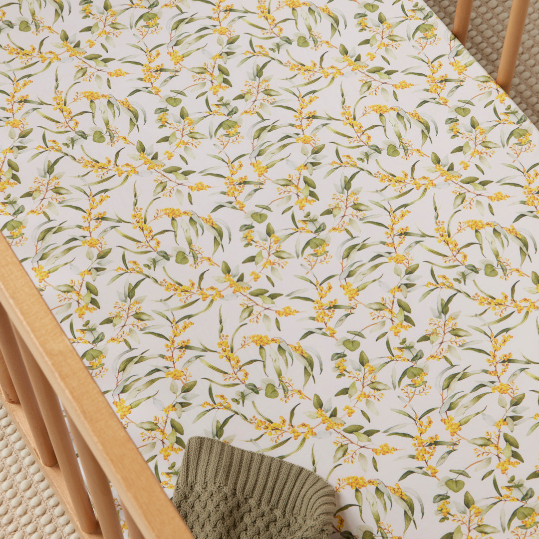 SNUGGLE HUNNY ORGANIC FITTED COT SHEET - GOLDEN WATTLE