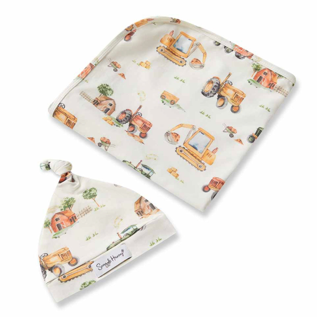SNUGGLE HUNNY ORGANIC JERSEY WRAP AND BEANIE SET - DIGGERS &amp; TRACTORS