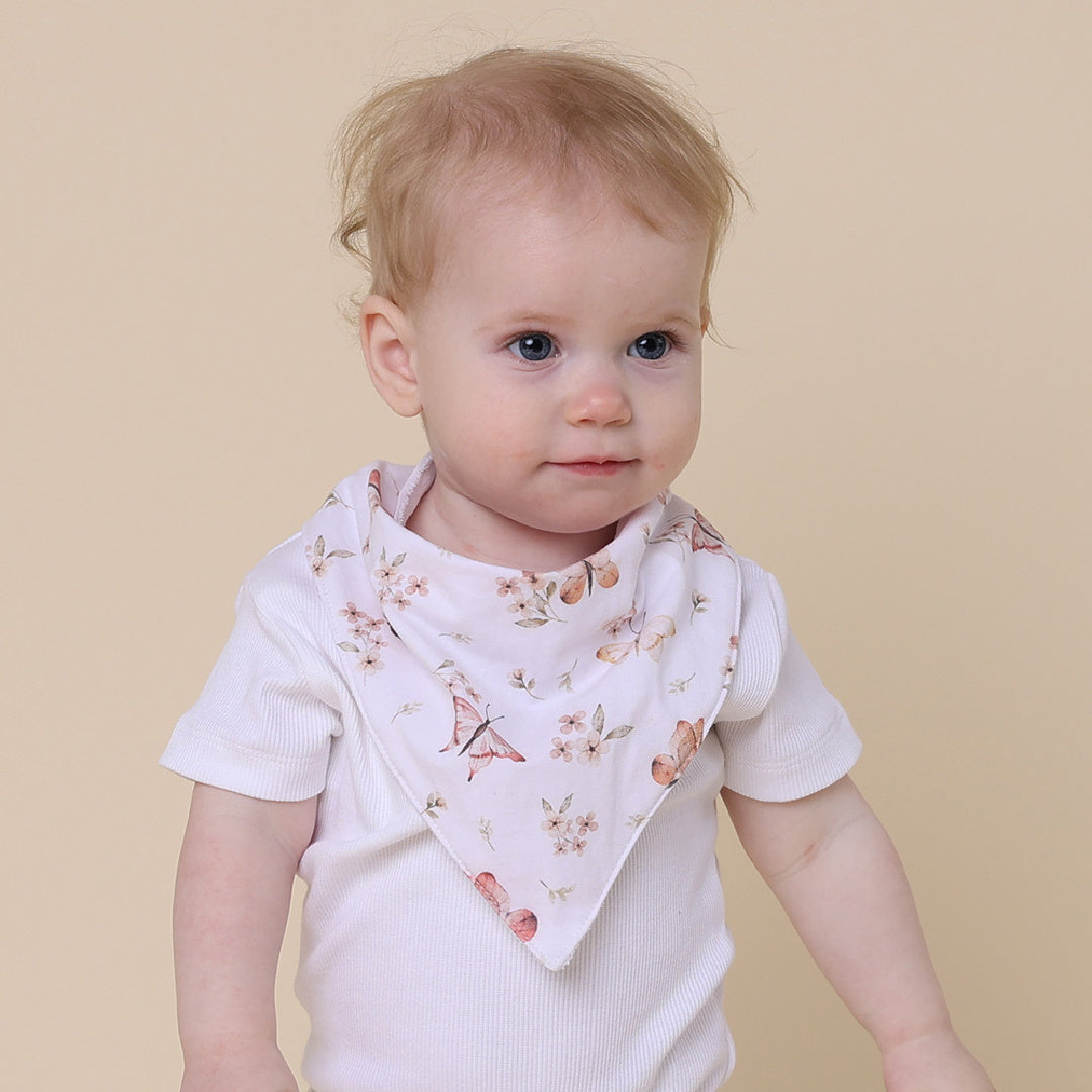 SNUGGLE HUNNY ORGANIC DRIBBLE BIB - BUTTERFLY