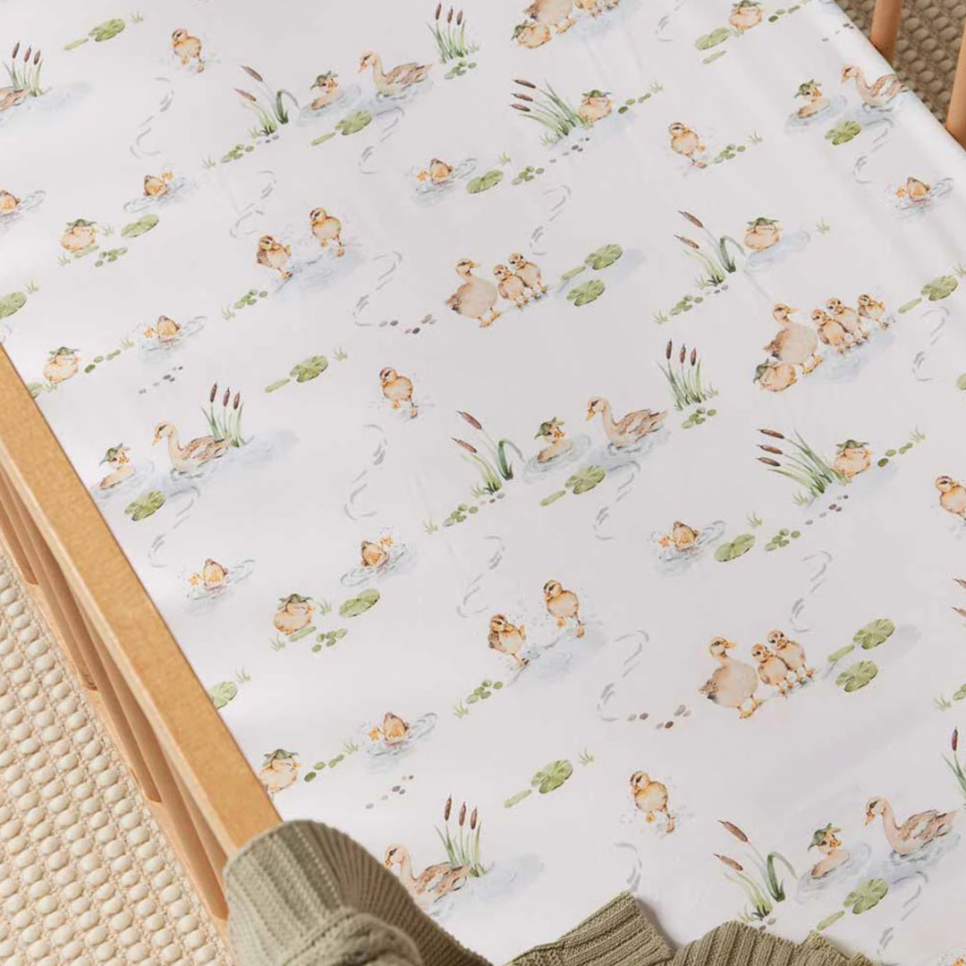 SNUGGLE HUNNY ORGANIC FITTED COT SHEET - DUCK POND