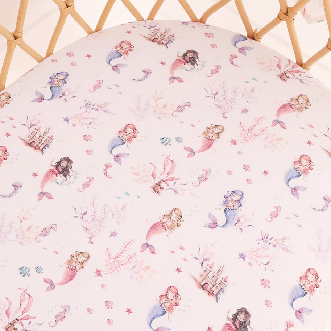 SNUGGLE HUNNY ORGANIC FITTED BASSINET SHEET / CHANGE PAD COVER - MERMAID