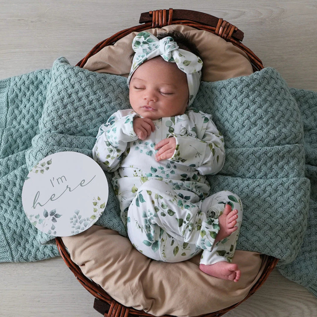 SNUGGLE HUNNY REVERSIBLE MILESTONE CARDS - EDEN &amp; OLIVE