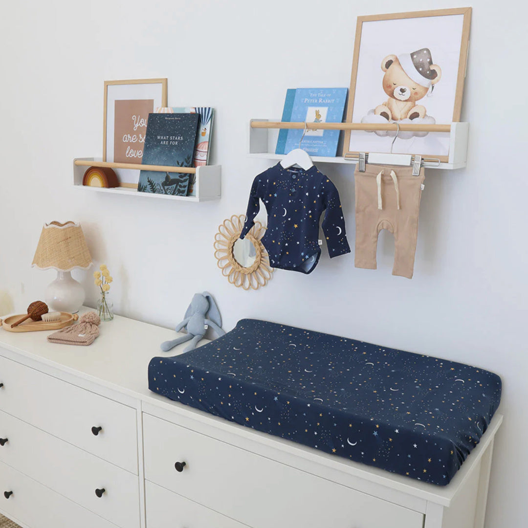 SNUGGLE HUNNY ORGANIC FITTED BASSINET SHEET / CHANGE PAD COVER - STARRY NIGHT