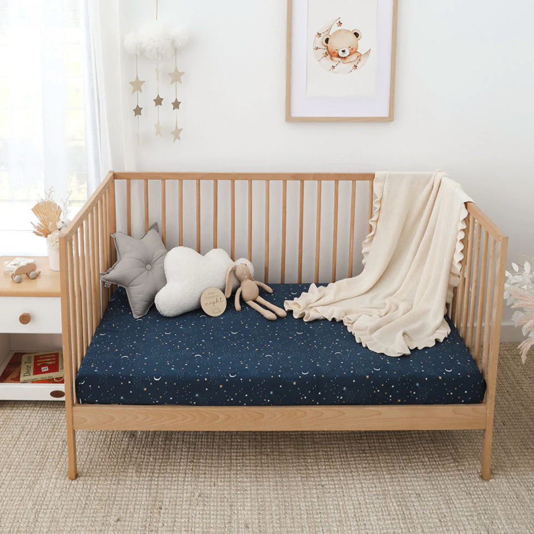 SNUGGLE HUNNY ORGANIC FITTED COT SHEET - STARRY NIGHT