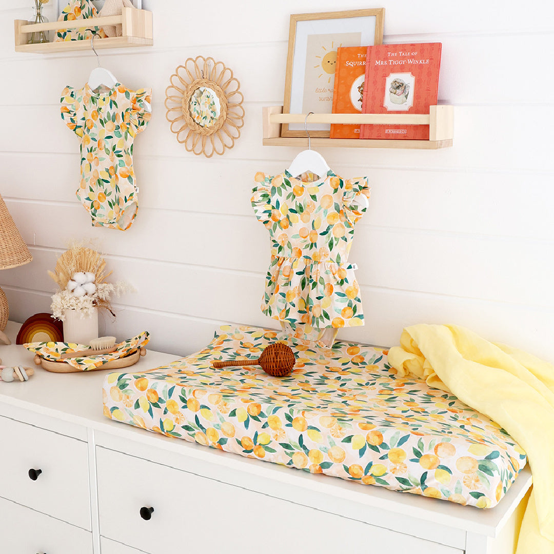 SNUGGLE HUNNY ORGANIC FITTED BASSINET SHEET / CHANGE PAD COVER - SUNNY CITRUS