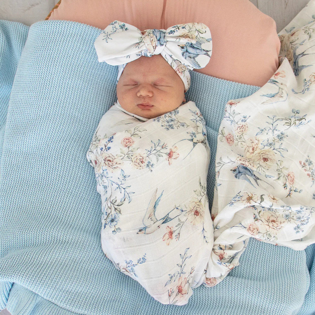 SNUGGLE HUNNY ORGANIC MUSLIN WRAP - SWEET SWALLOWS