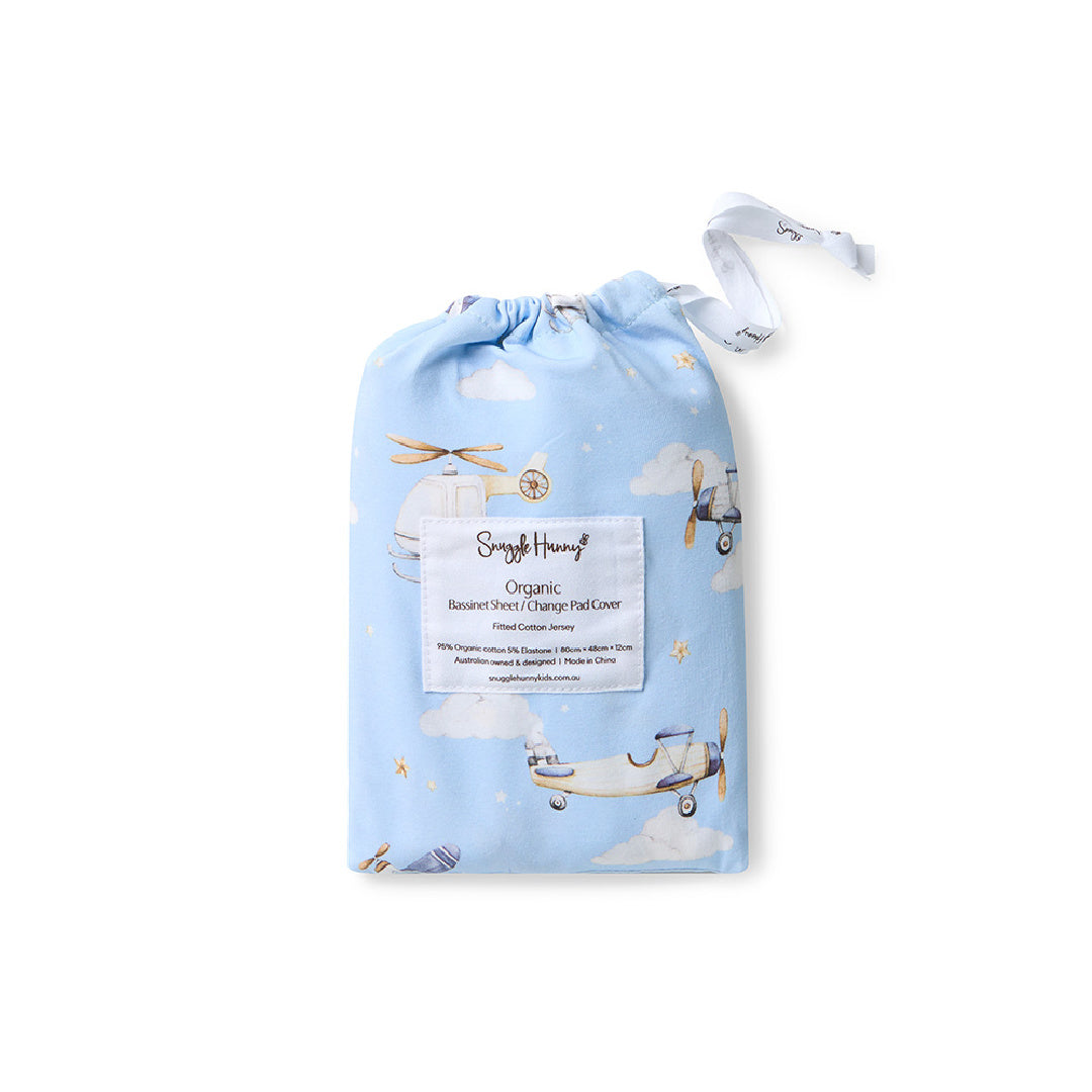 SNUGGLE HUNNY ORGANIC FITTED BASSINET SHEET / CHANGE PAD COVER - TAKING FLIGHT
