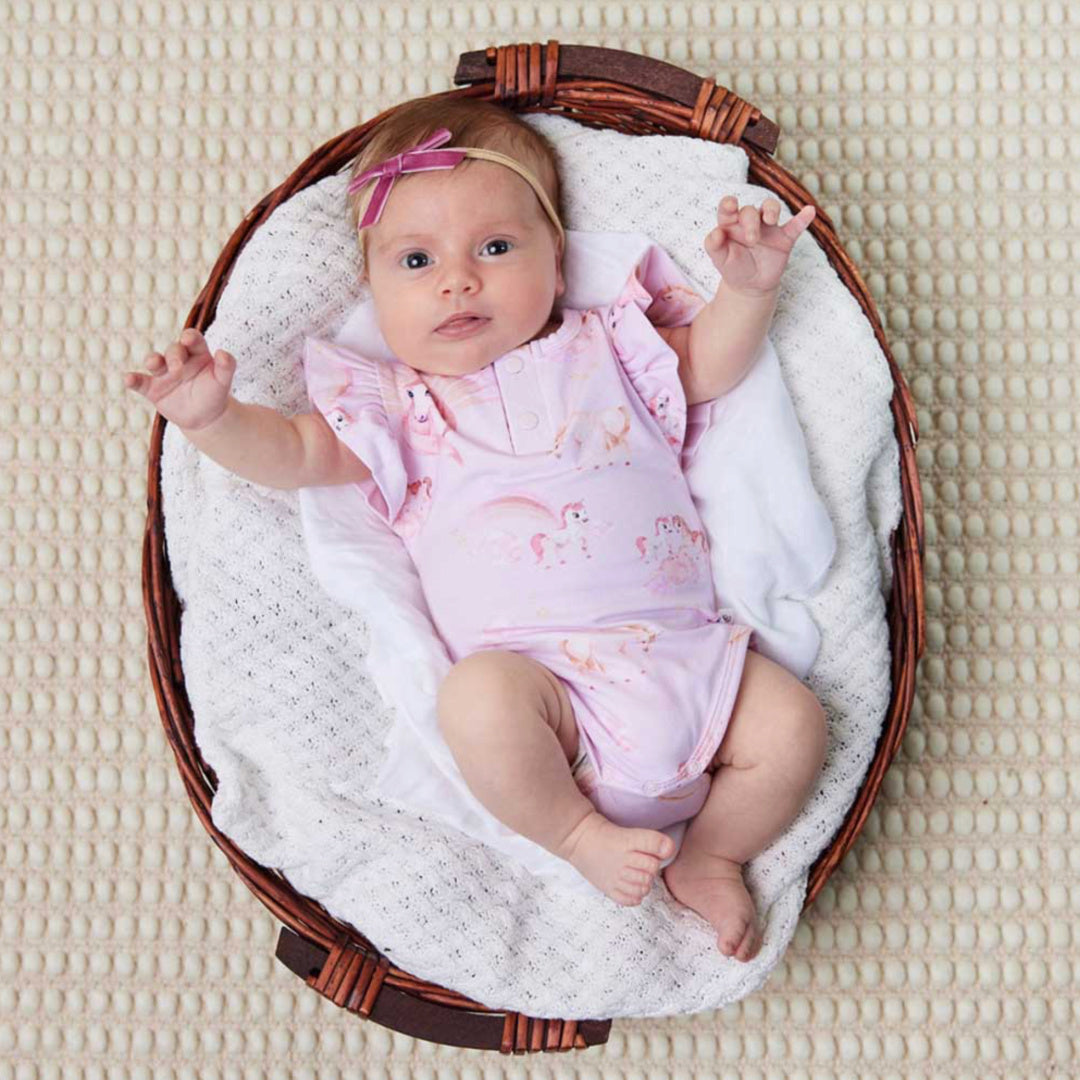 SNUGGLE HUNNY ORGANIC SHORT SLEEVE BODYSUIT WITH FRILL - UNICORN