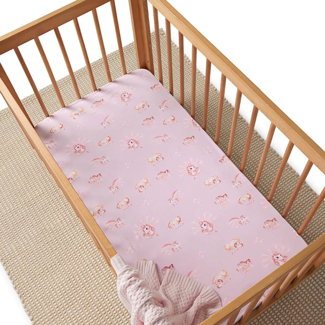 SNUGGLE HUNNY ORGANIC FITTED COT SHEET - UNICORN