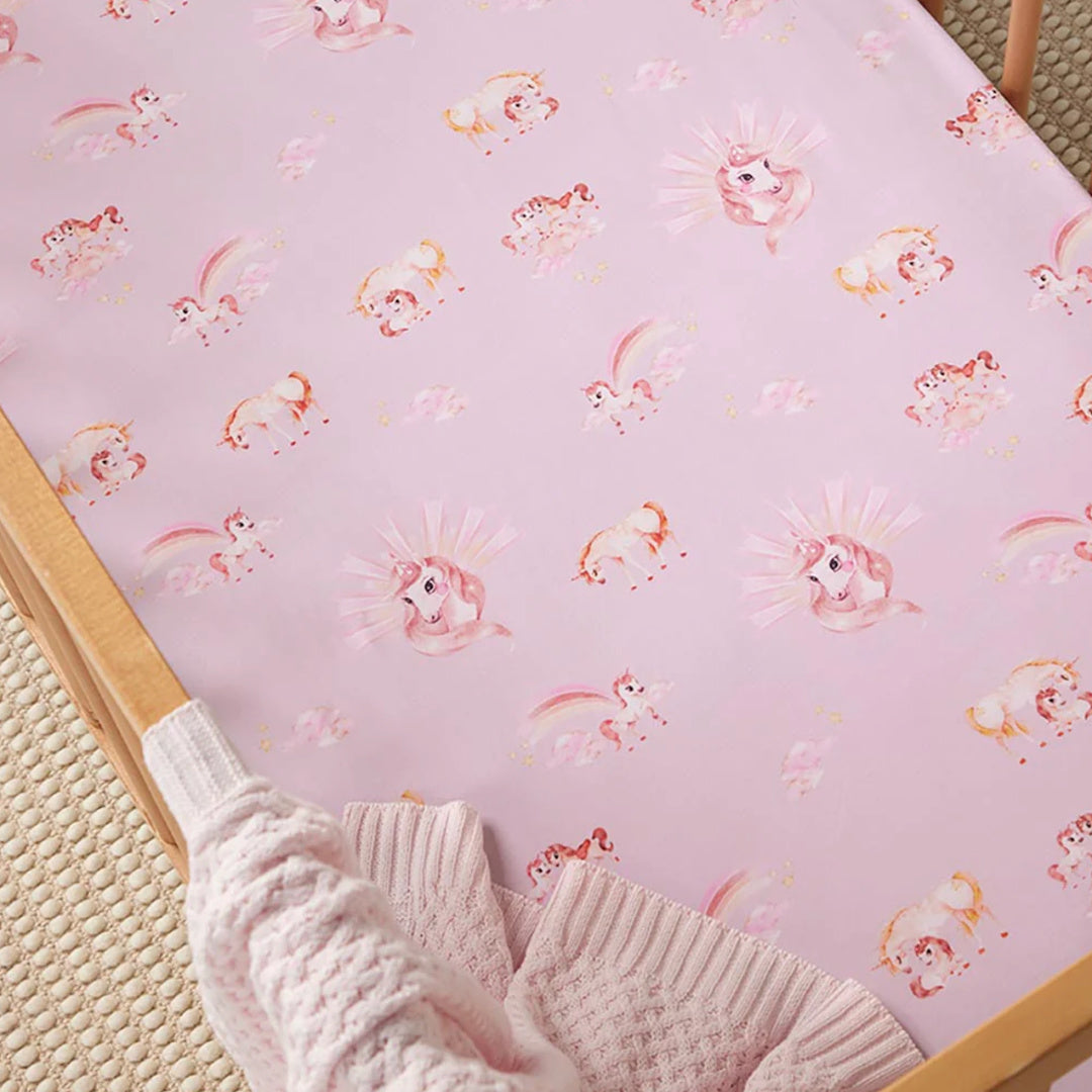 SNUGGLE HUNNY ORGANIC FITTED COT SHEET - UNICORN