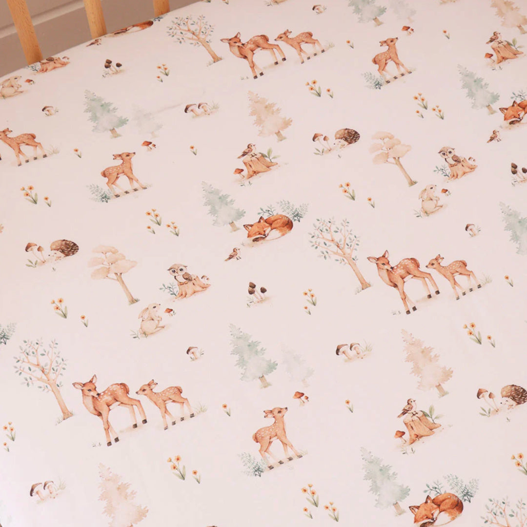 SNUGGLE HUNNY ORGANIC FITTED COT SHEET - WOODLAND TALES