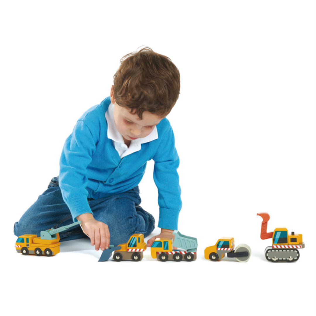 TENDER LEAF WOODEN CONSTRUCTION CAR SET