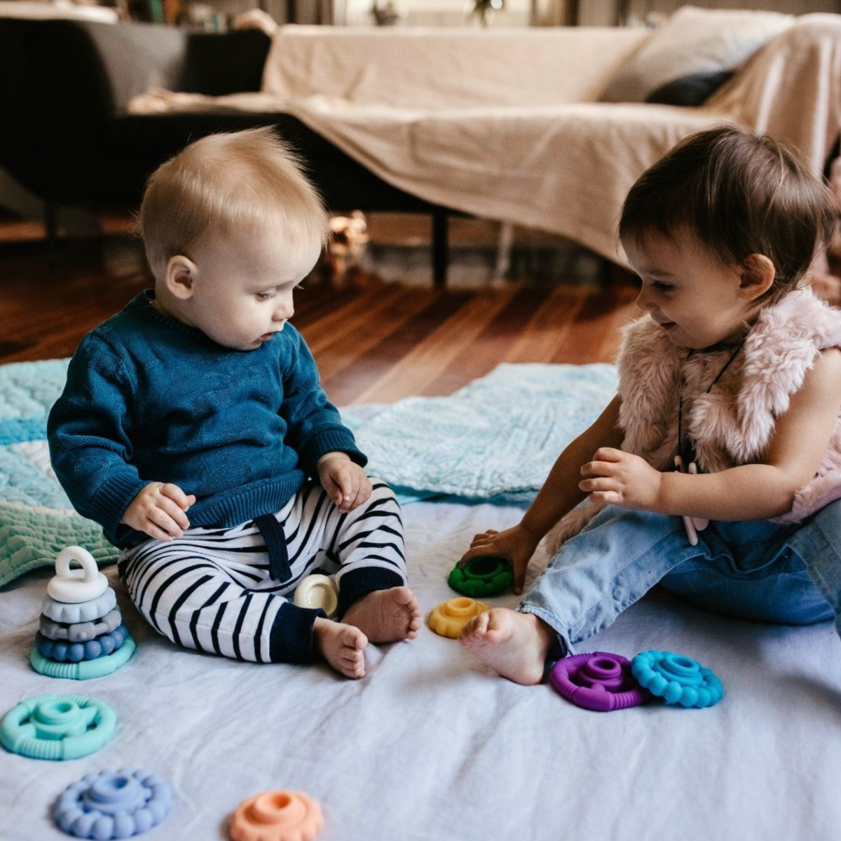 JELLYSTONE DESIGNS STACKER AND TEETHER TOY - OCEAN