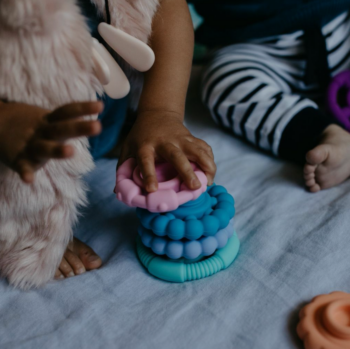 JELLYSTONE DESIGNS STACKER AND TEETHER TOY - OCEAN