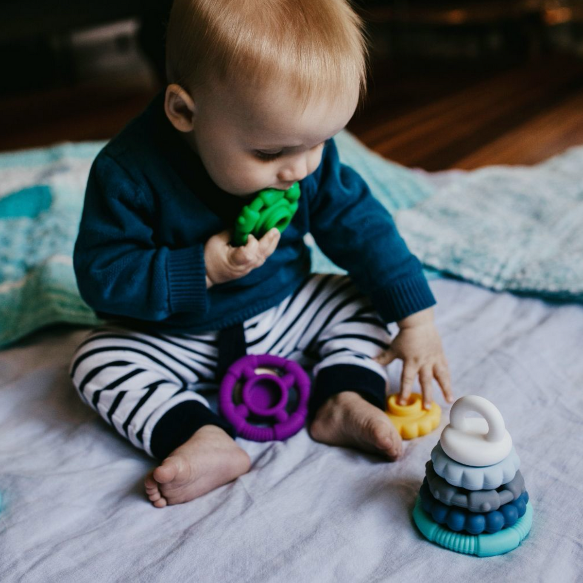 JELLYSTONE DESIGNS STACKER AND TEETHER TOY - RAINBOW