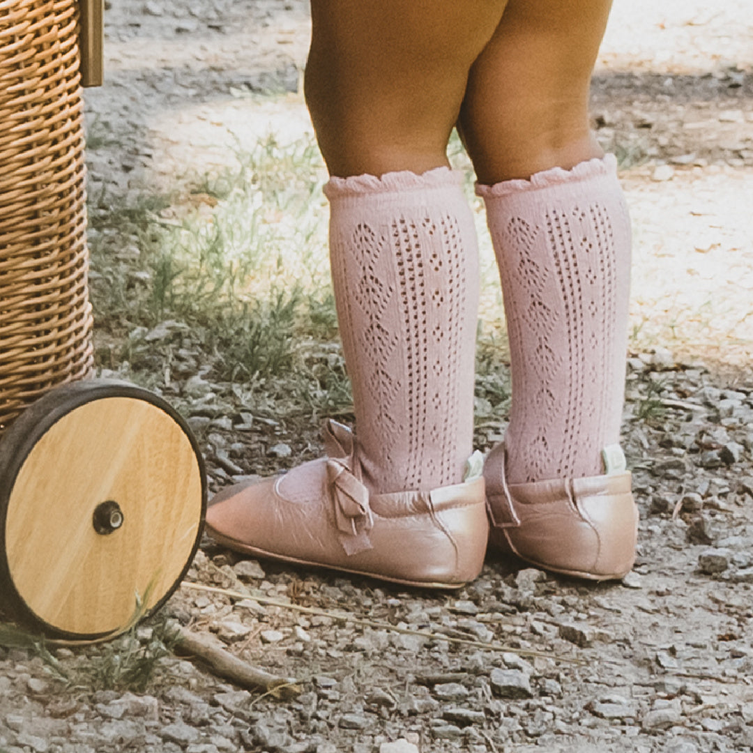 MINIHAHA POINTELLE KNEE HIGH SOCKS - DUSKY PINK