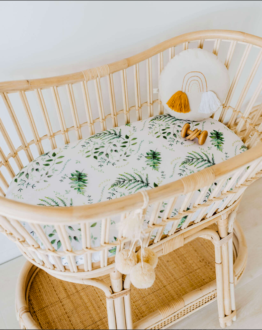 SNUGGLE HUNNY ORGANIC FITTED BASSINET SHEET / CHANGE PAD COVER - ENCHANTED