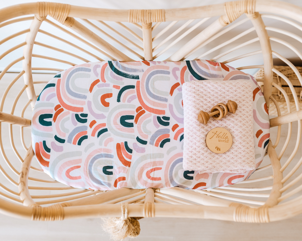 SNUGGLE HUNNY ORGANIC FITTED BASSINET SHEET / CHANGE PAD COVER - RAINBOW BABY