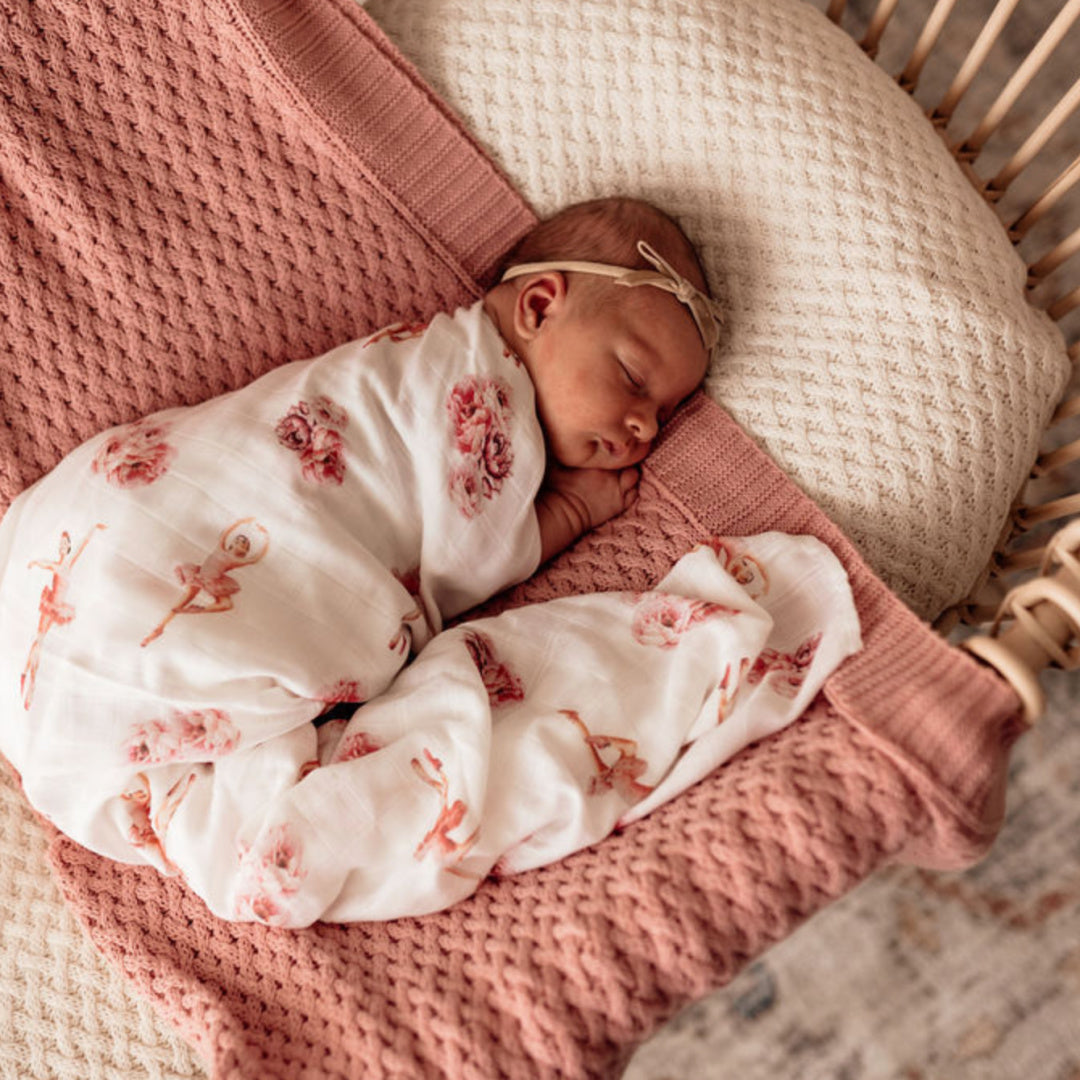 SNUGGLE HUNNY ORGANIC MUSLIN WRAP - BALLERINA