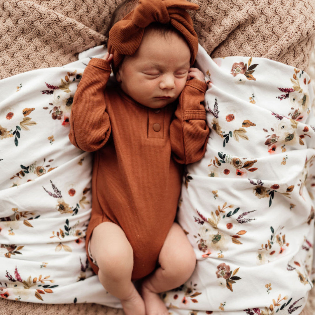 SNUGGLE HUNNY ORGANIC LONG SLEEVE BODYSUIT - BISCUIT