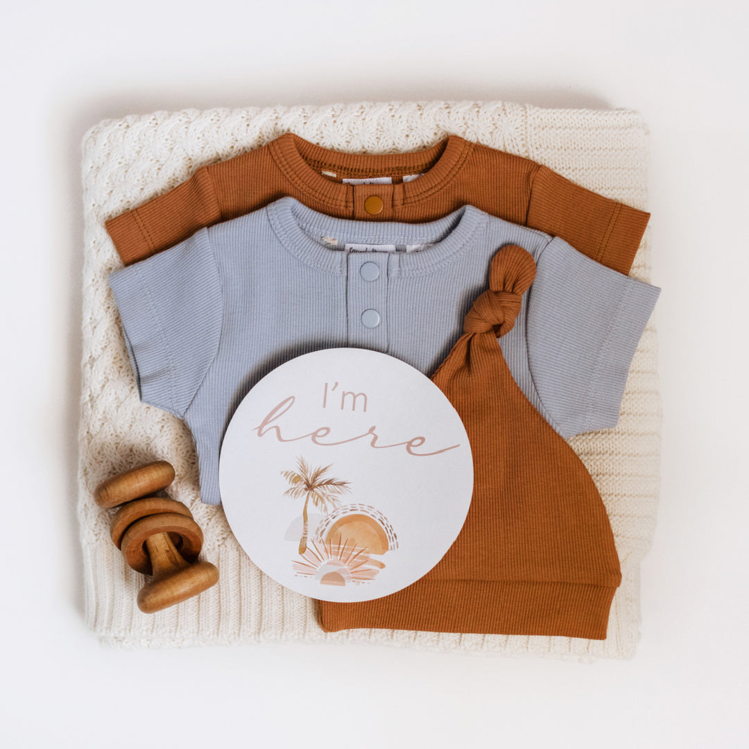 SNUGGLE HUNNY ORGANIC RIBBED BEANIE - CHESTNUT