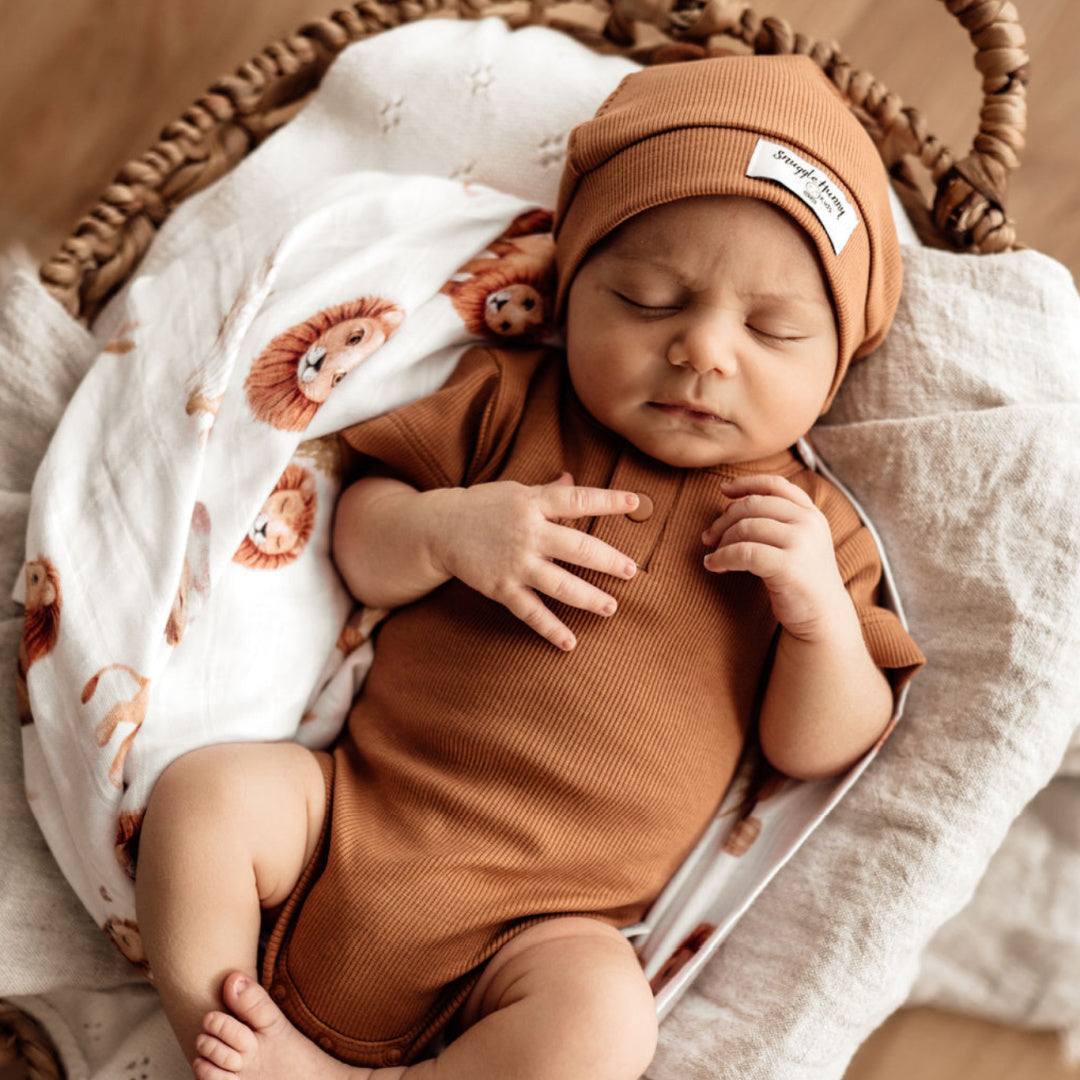 SNUGGLE HUNNY ORGANIC RIBBED BEANIE - CHESTNUT
