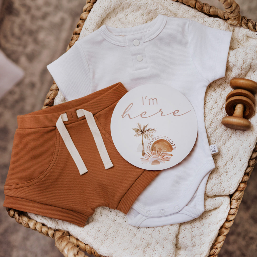 SNUGGLE HUNNY ORGANIC SHORT SLEEVE BODYSUIT - MILK