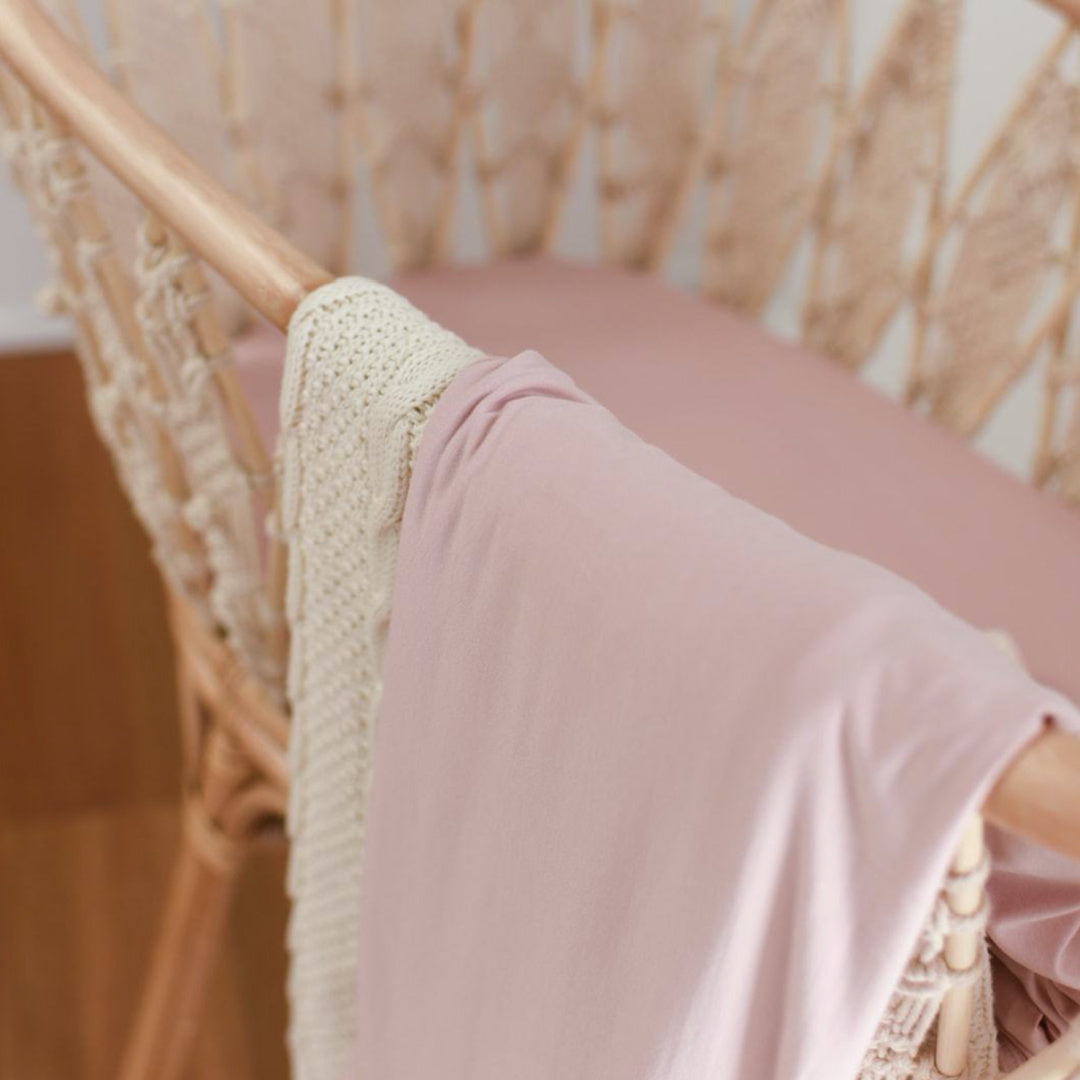 LUNA&#39;S TREASURES DUSKY ROSE BAMBOO JERSEY BASSINET SHEET
