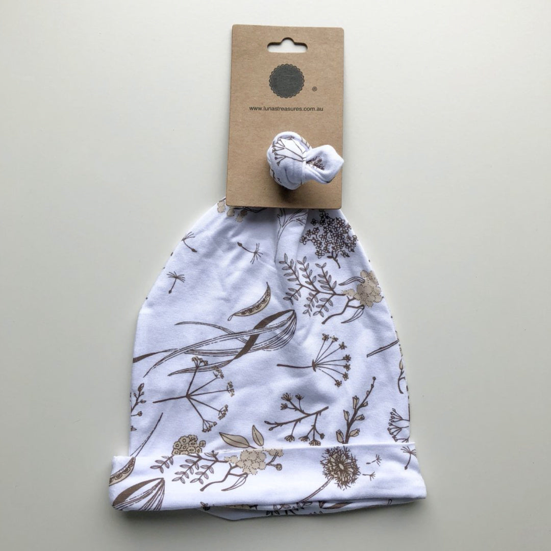 LUNA&#39;S TREASURES WILD MEADOW [NEUTRAL PETALS] KNOTTED BEANIE NEWBORN