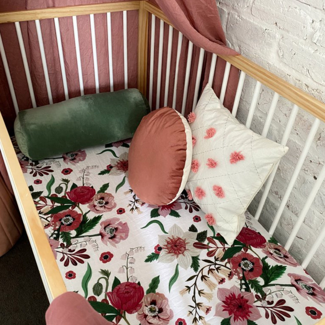 POP YA TOT SUSIE-BEA MUSLIN FITTED COT SHEET