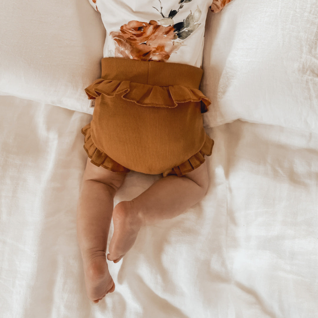 SNUGGLE HUNNY ORGANIC HIGH WAIST BLOOMERS - CHESTNUT