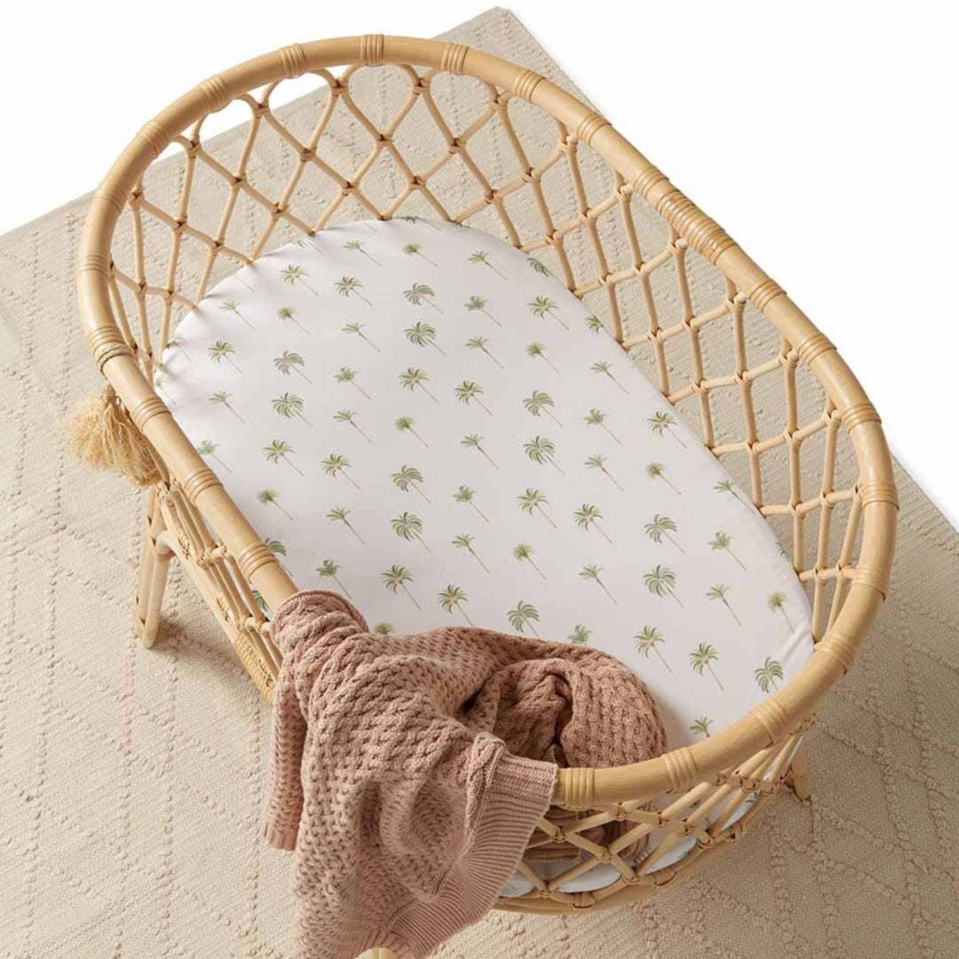SNUGGLE HUNNY ORGANIC FITTED BASSINET SHEET / CHANGE PAD COVER - GREEN PALM