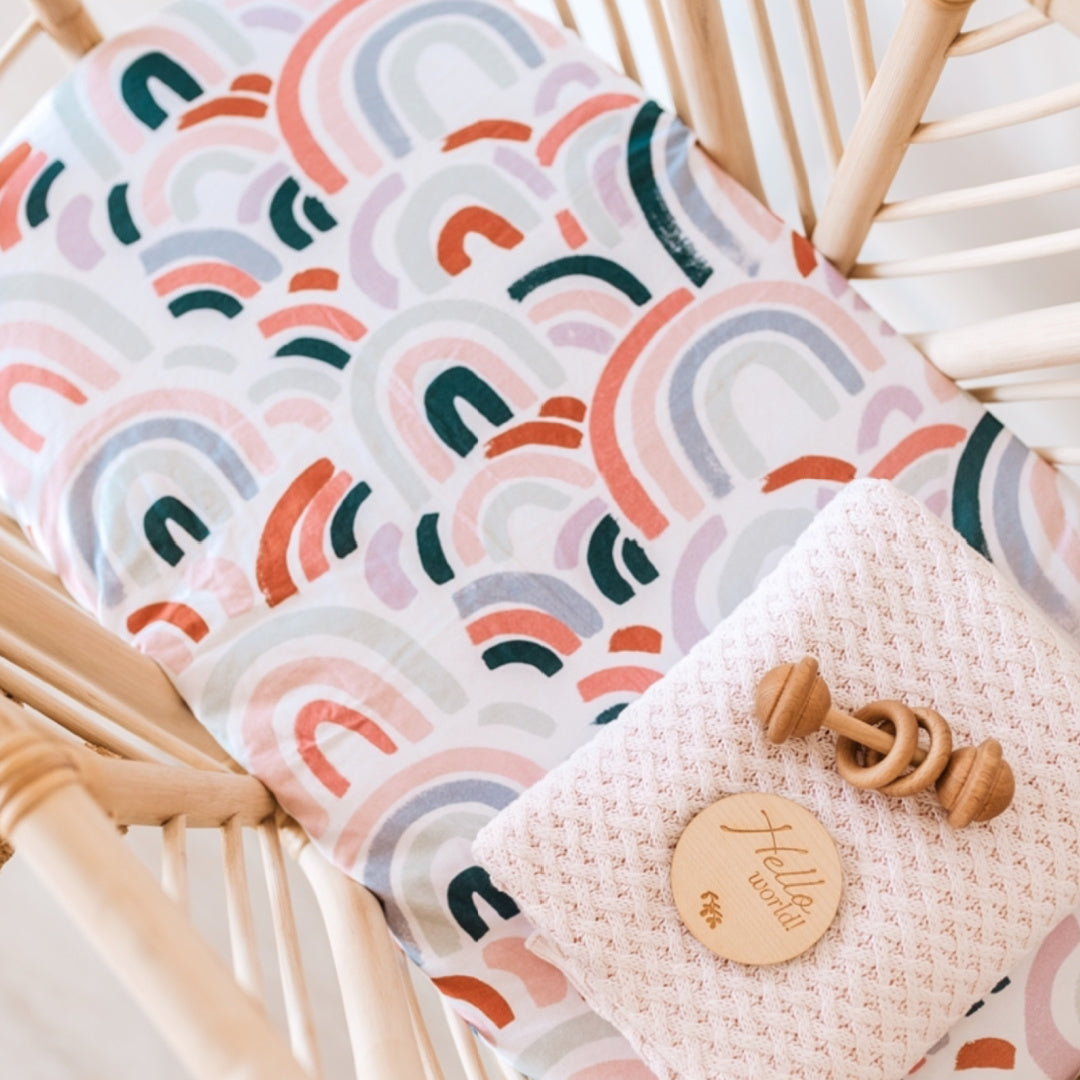 SNUGGLE HUNNY ORGANIC FITTED BASSINET SHEET / CHANGE PAD COVER - RAINBOW BABY