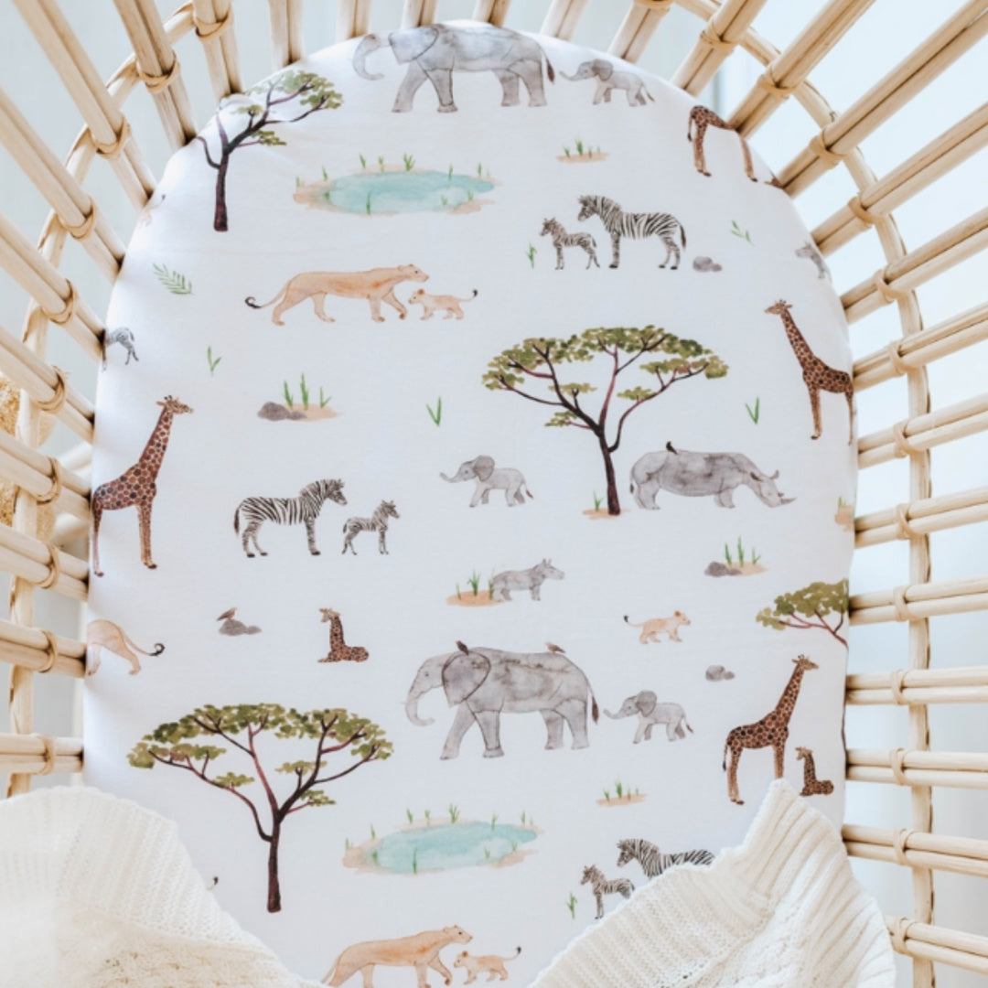SNUGGLE HUNNY ORGANIC FITTED BASSINET SHEET / CHANGE PAD COVER - SAFARI