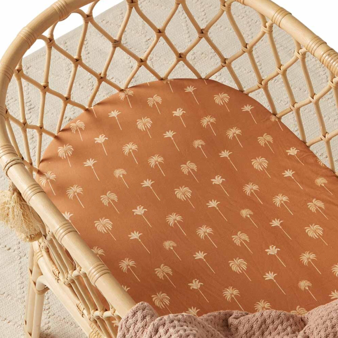 SNUGGLE HUNNY FITTED BASSINET SHEET / CHANGE PAD COVER - BRONZE PALM