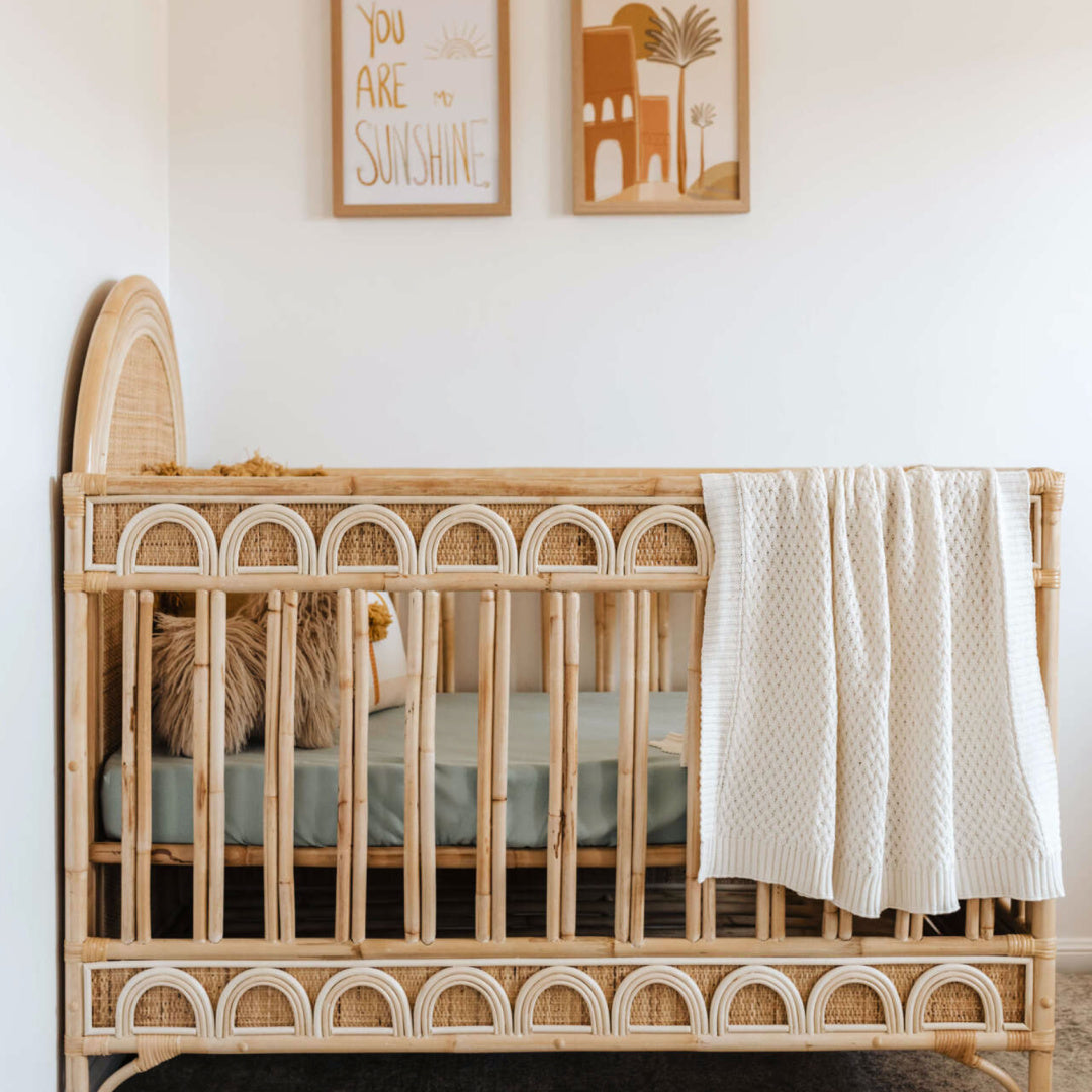 SNUGGLE HUNNY ORGANIC FITTED COT SHEET - SAGE