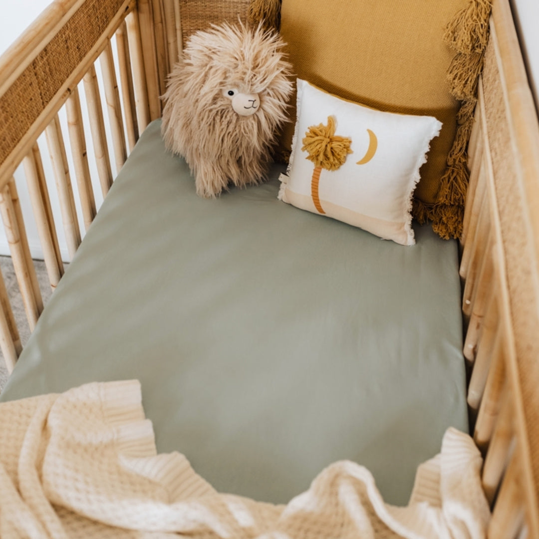 SNUGGLE HUNNY ORGANIC FITTED COT SHEET - SAGE