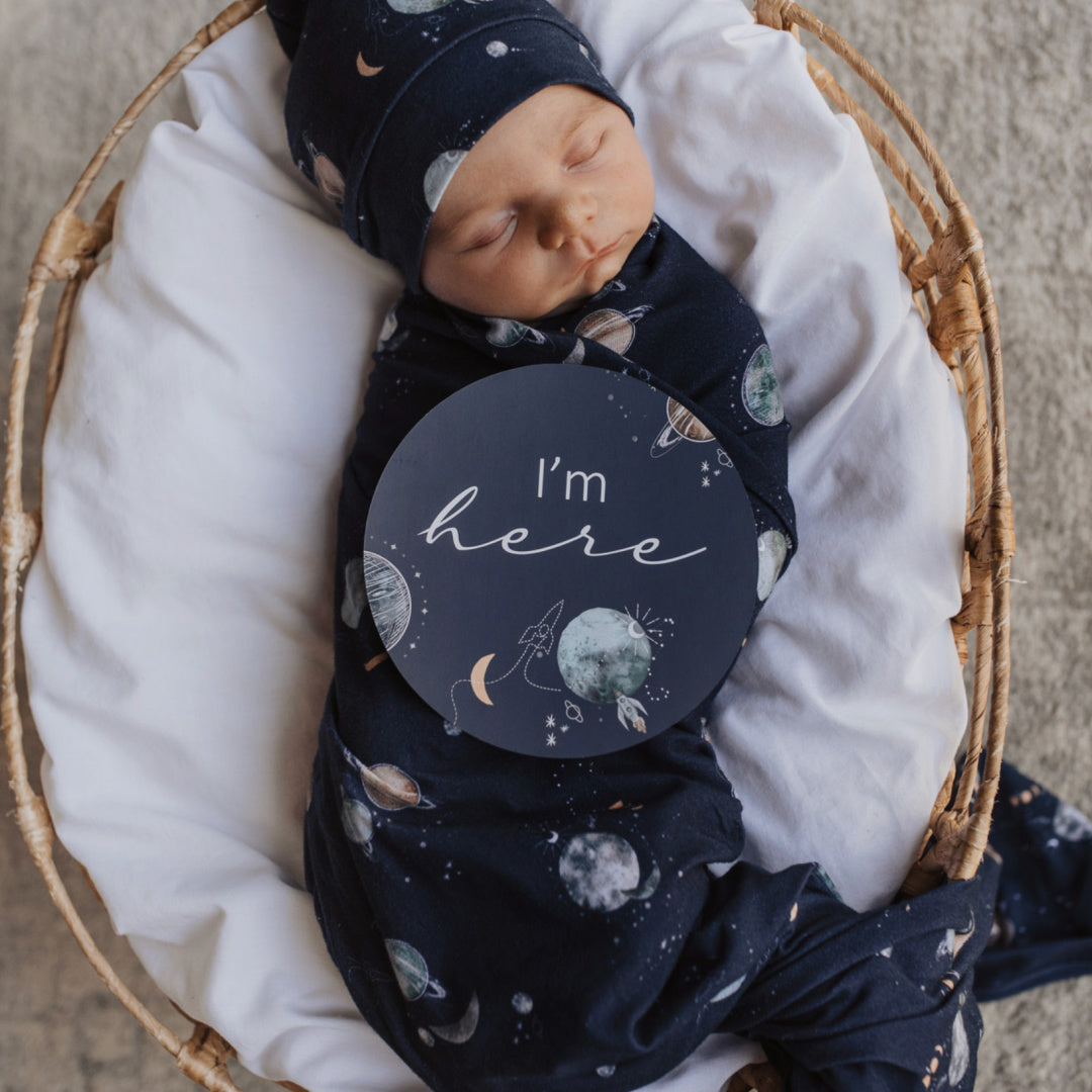 SNUGGLE HUNNY ORGANIC JERSEY WRAP AND BEANIE SET - MILKY WAY