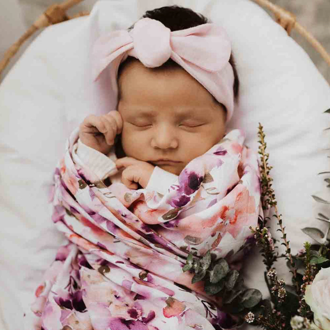 SNUGGLE HUNNY ORGANIC MUSLIN WRAP - BLUSHING BEAUTY