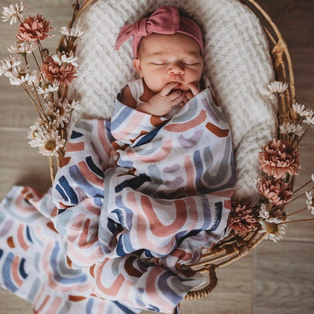 SNUGGLE HUNNY ORGANIC MUSLIN WRAP - RAINBOW BABY