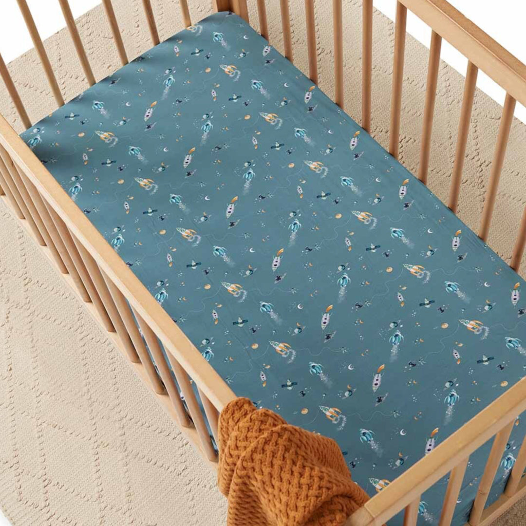 SNUGGLE HUNNY ORGANIC FITTED COT SHEET - ROCKET